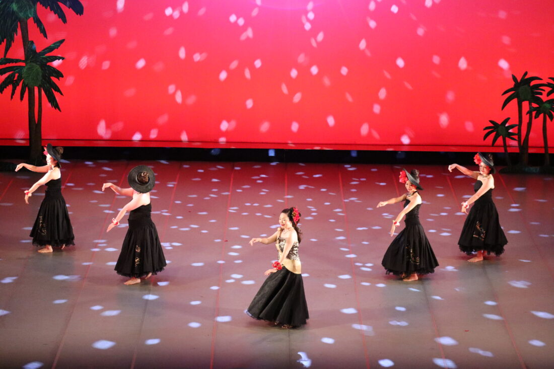 足利市】ダンサーたちの華麗なパフォーマンスに来場者も大満足！「足利